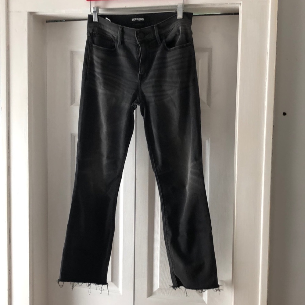 Mid rise straight jeans